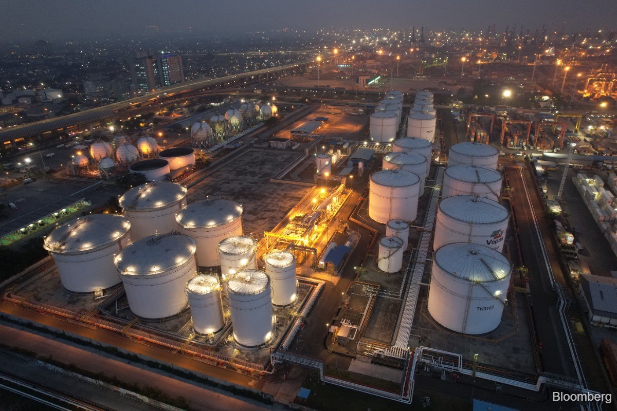 Indonesia petrochemical giant declares force majeure on Iran war