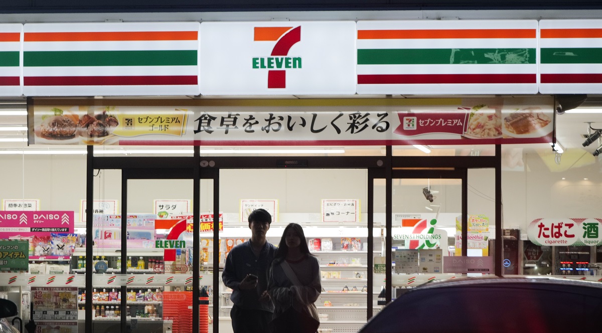 DFI bets on Japan-inspired 7-Eleven ‘food bars’ in Guangdong - THE EDGE SINGAPORE