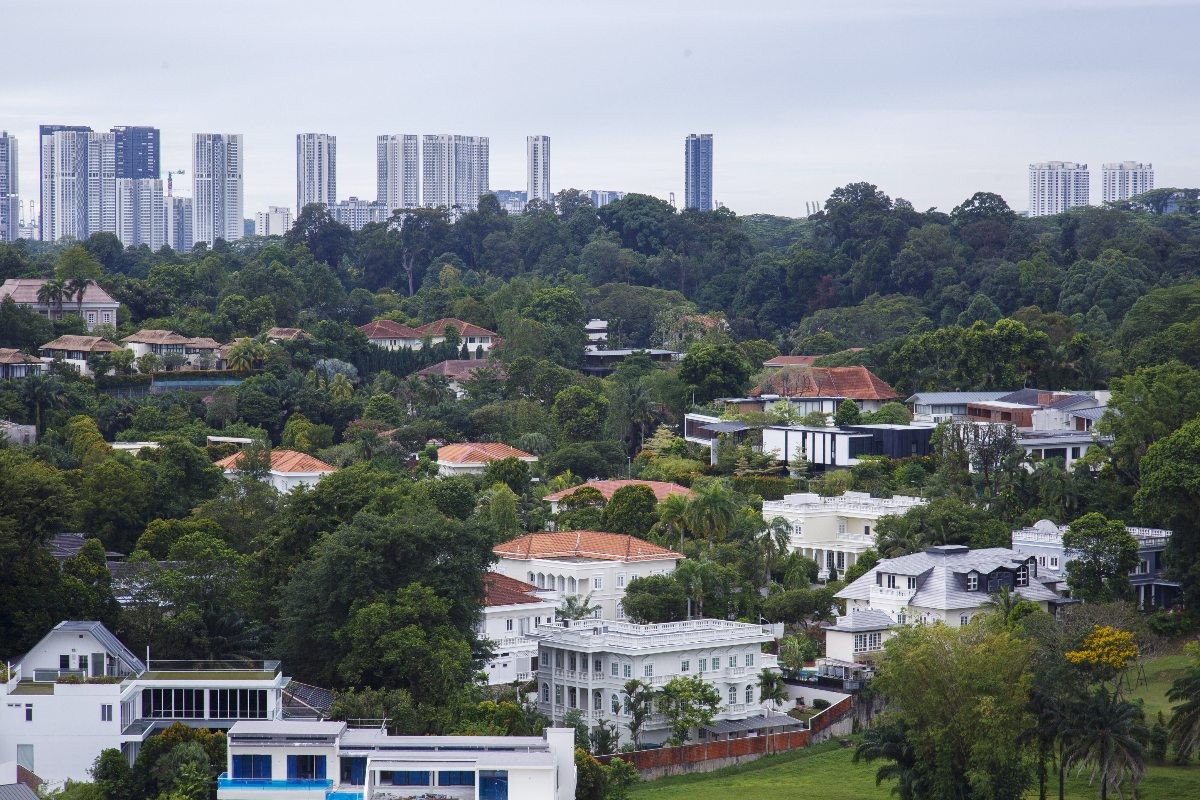 Granddaughter of late Eka Tjipta Widjaja pays $25 mil for bungalow on Chatsworth Avenue - THE EDGE SINGAPORE