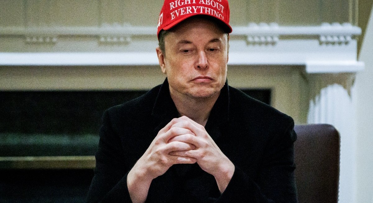 'Back to spending 24/7 at work and sleeping in conference/server/factory rooms': Musk - THE EDGE SINGAPORE