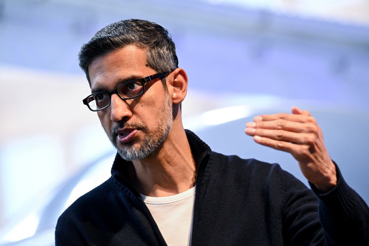 Alphabet CEO expects to keep hiring engineers as AI advances