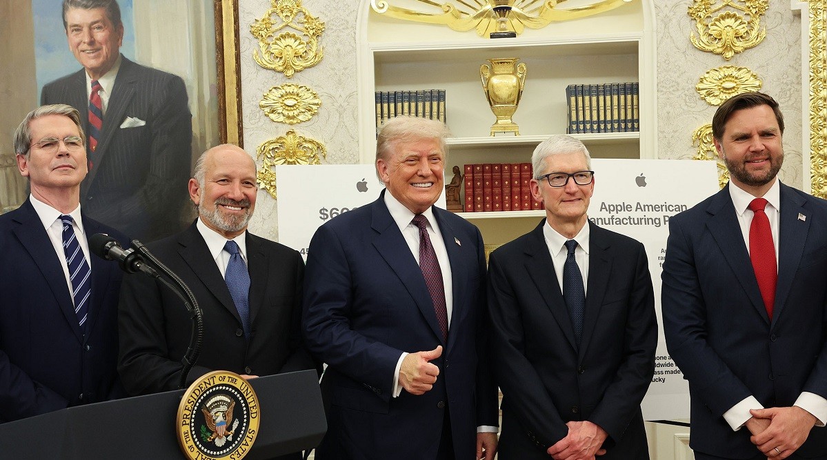Apple is one of several major corporations whose CEOs have succeeded in securing favourable treatment from the US government by handing Trump an opportunity to extract a hefty prize - THE EDGE SINGAPORE