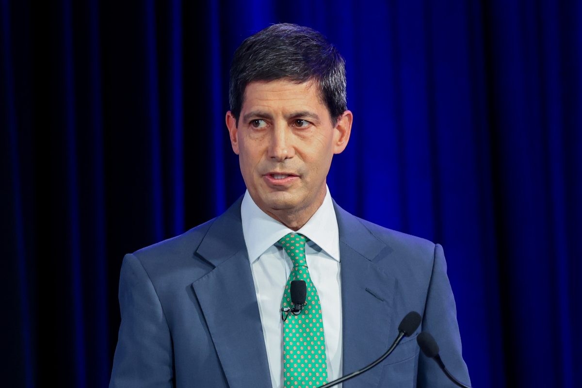 Trump picks a reinvented Kevin Warsh to lead the Federal Reserve - THE EDGE SINGAPORE