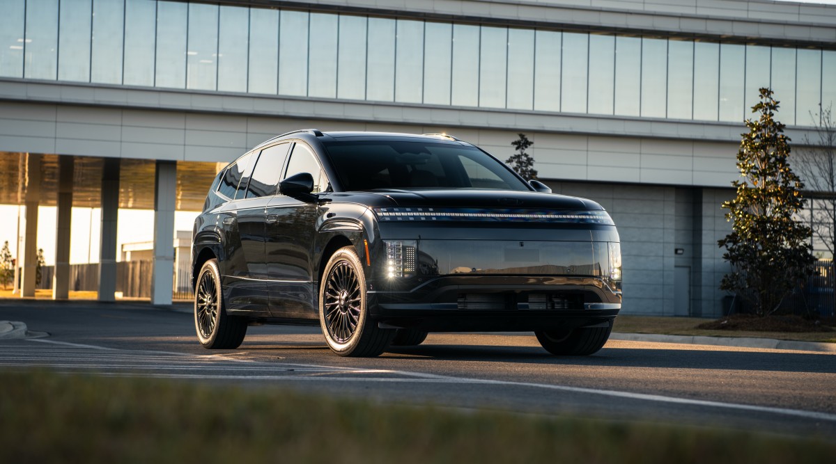 Zeekr X AWD Flagship Drive Review : World War Z