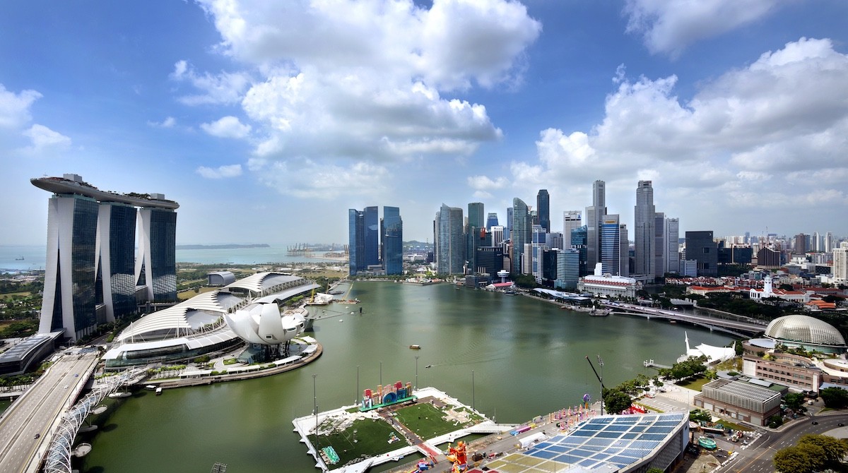 Combo of SGD government and corporate bonds offer both yield and capital gains