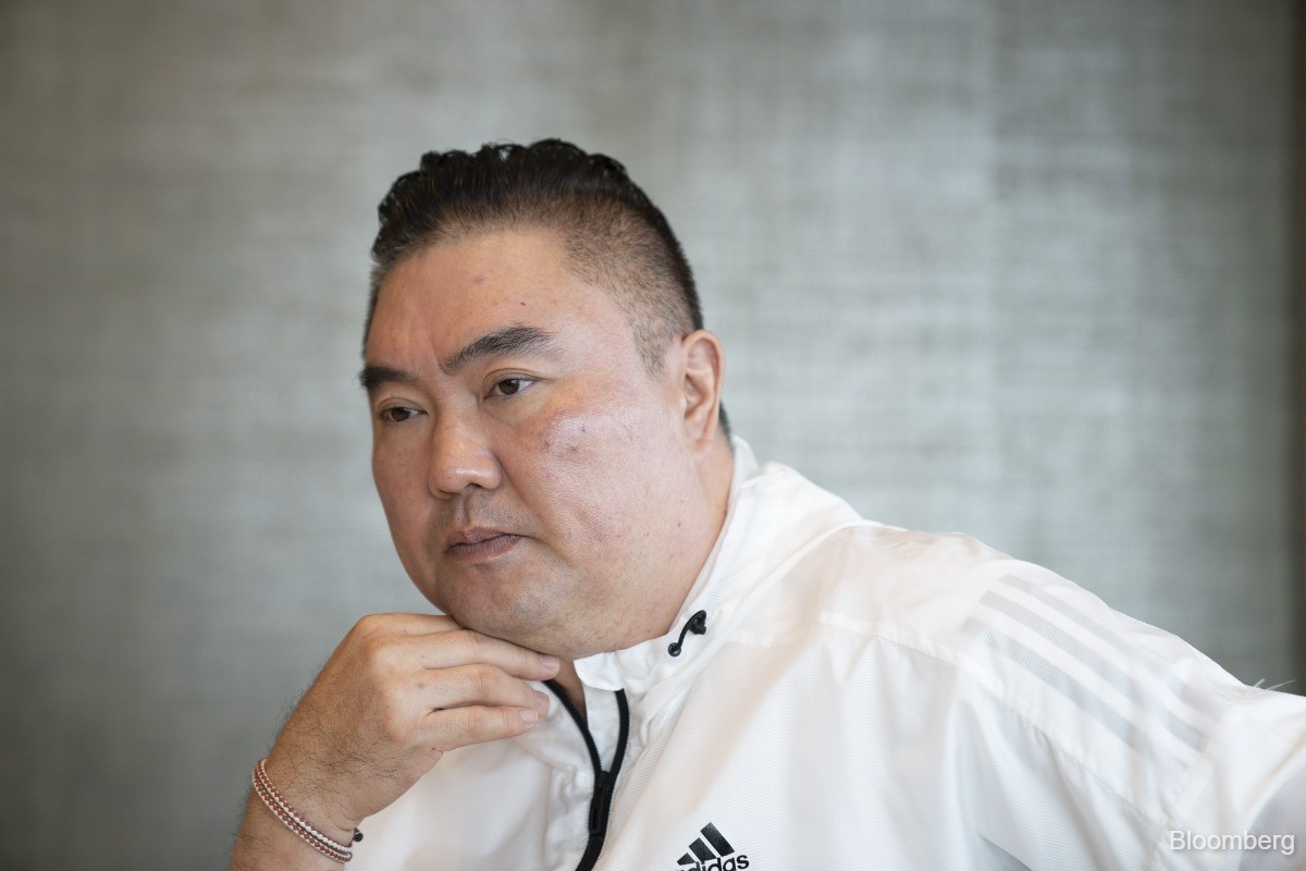 Singapore tycoon seeks US$1 bil from banks for firm's flop