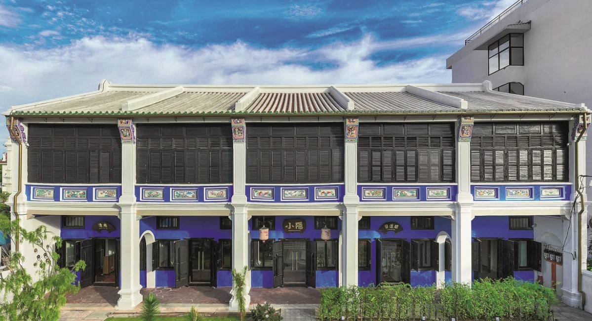 Once a humble servants’ quarters, a crumbling annexe built in 1904 has been given a new lease of life as The Qing Suites - THE EDGE SINGAPORE