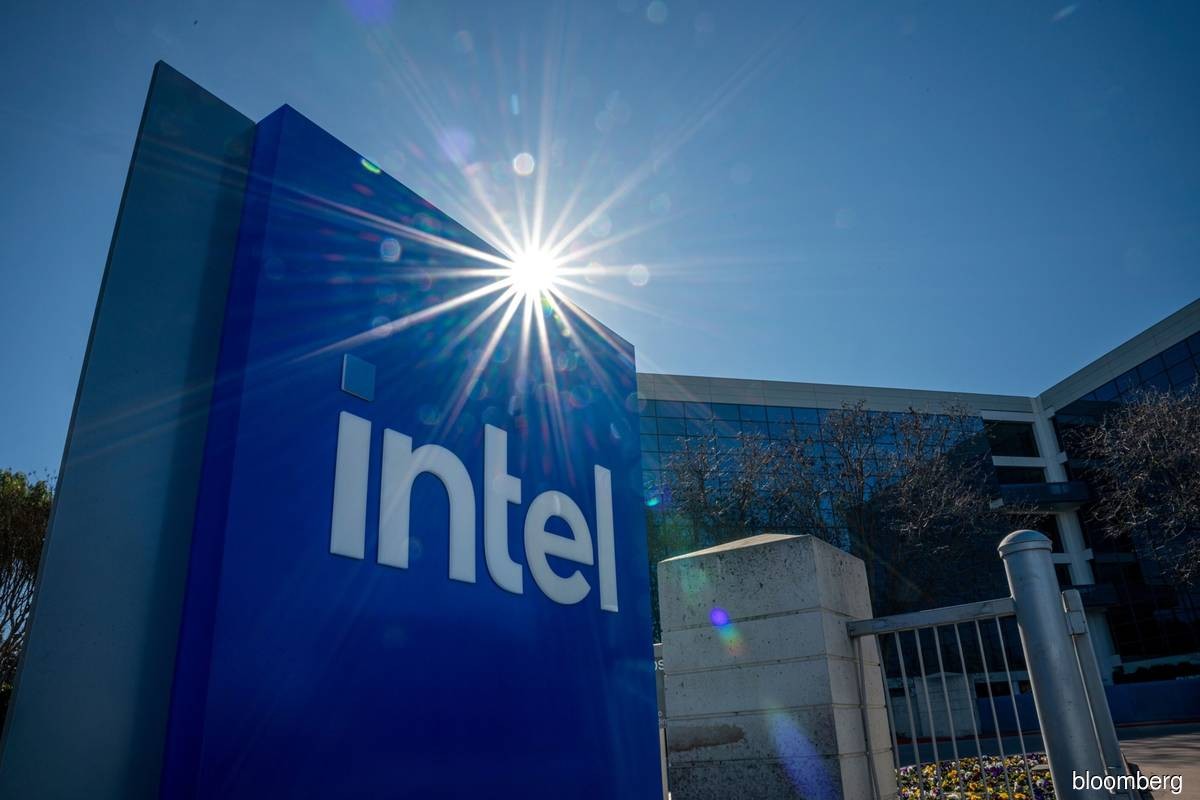 Intel shares fall on report Nvidia halts production test
