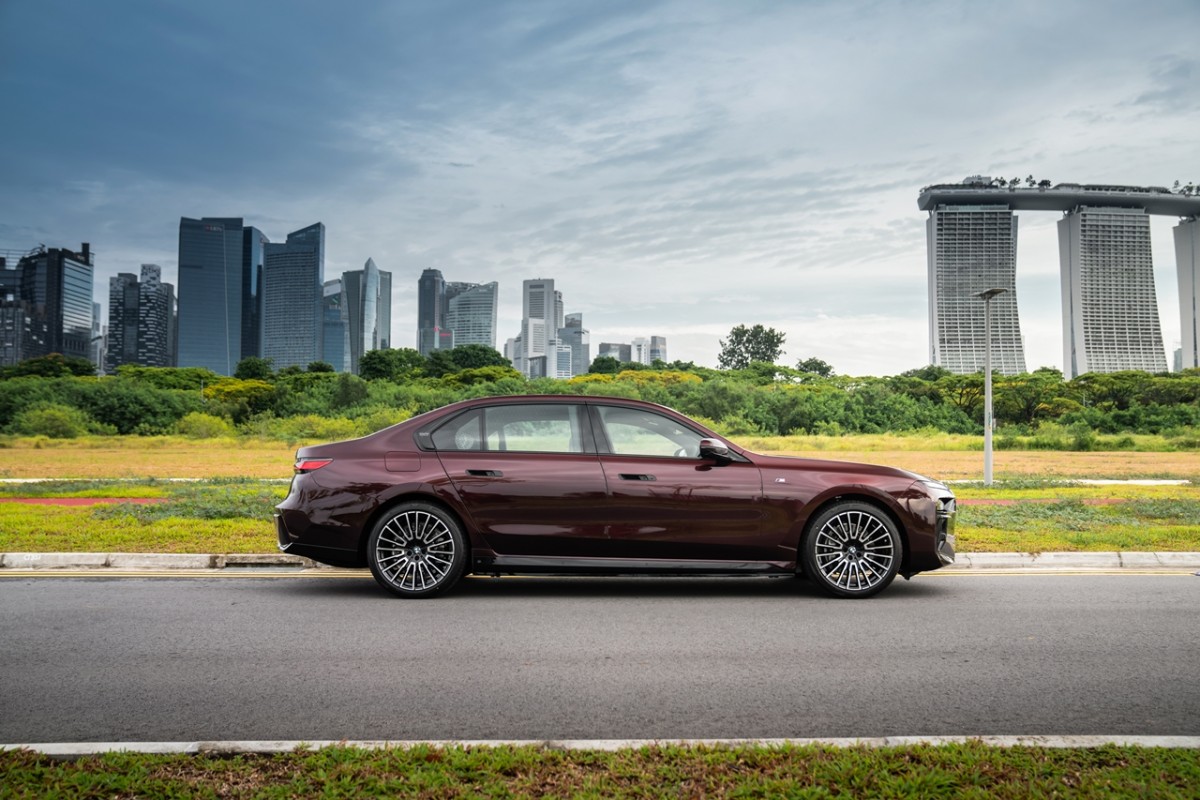 BMW Asia launches bespoke i7 Singapore Icons Edition to celebrate SG60 - THE EDGE SINGAPORE