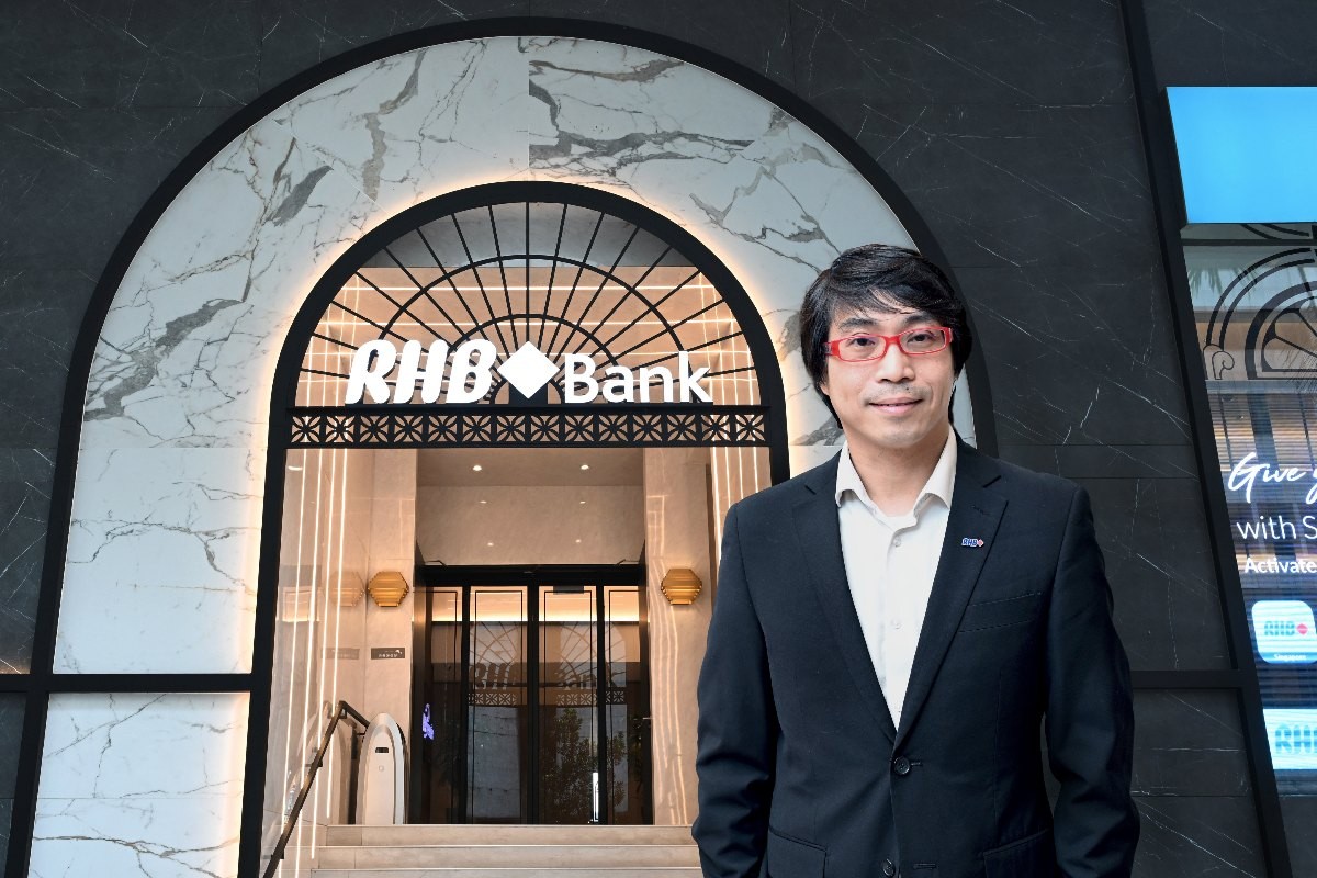 RHB’s Alfie Yeo finds gems amid volatile times with a defensive tilt in this year’s Jewels Edition - THE EDGE SINGAPORE