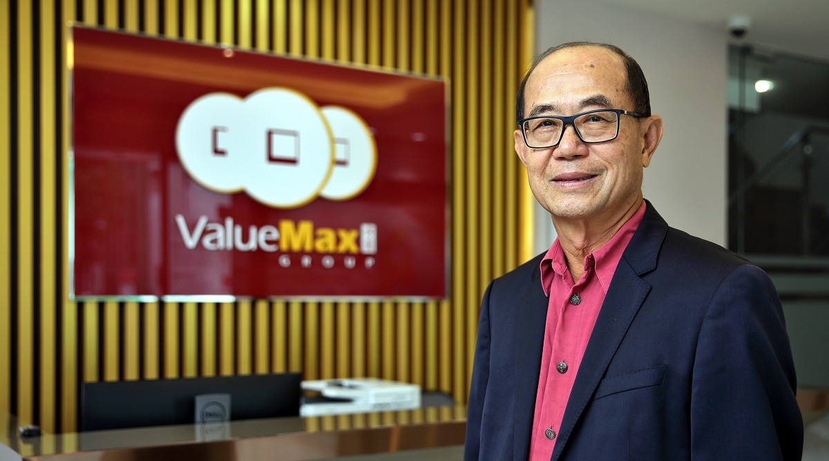 Valuemax's Yeah and wife Tan sell shares worth $40.37 mil to fund managers at $1.16 each