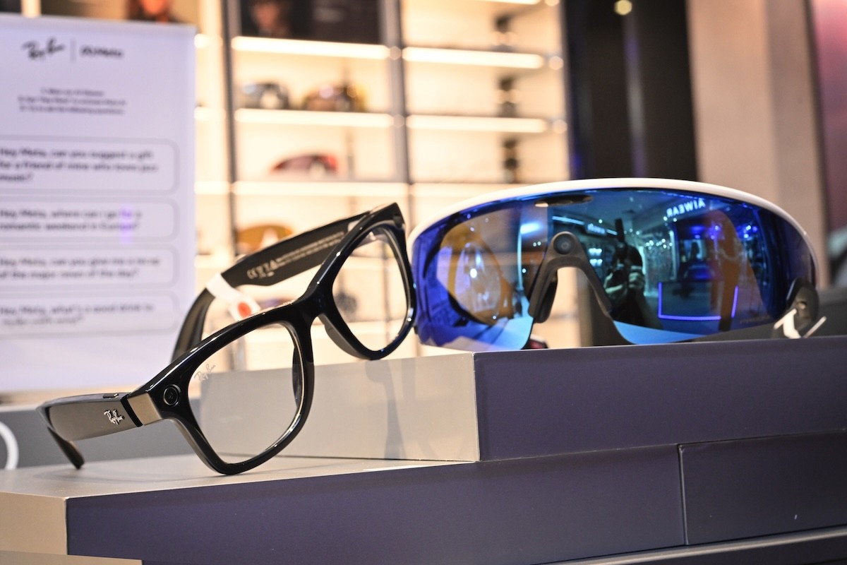 Meta and EssilorLuxottica bring AI to eye level with smart glasses in Singapore