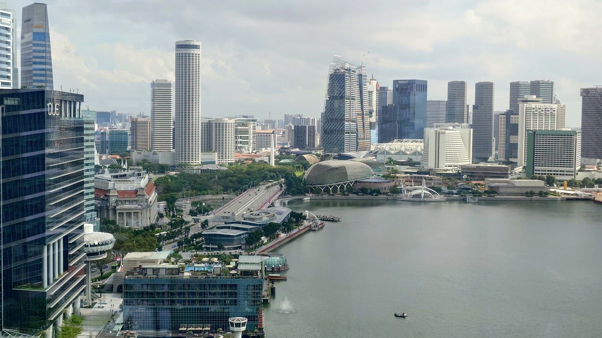 Singapore's economy expands by 4.3% in 2Q, extending growth thus far this year - THE EDGE SINGAPORE