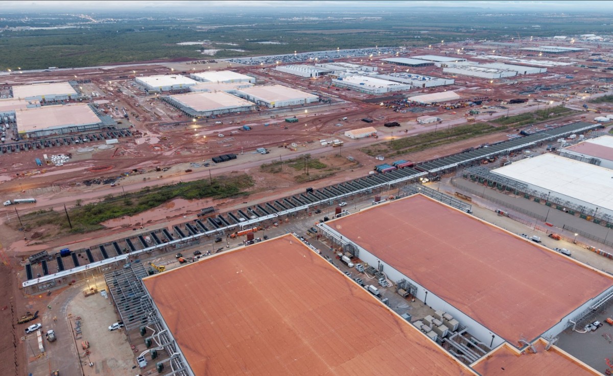 Data centres: Do investors know what they’re getting into? - THE EDGE SINGAPORE