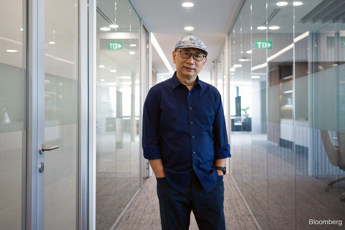 Hedge fund founder leverages long naps, jogging to beat market