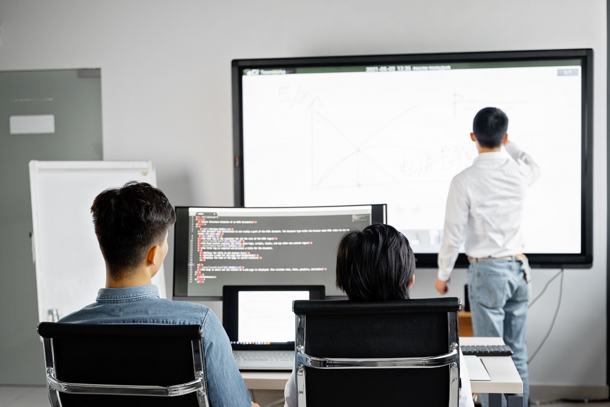 Cisco, Digital Defence Alliance Singapore launch a three-year AI and cybersecurity training push