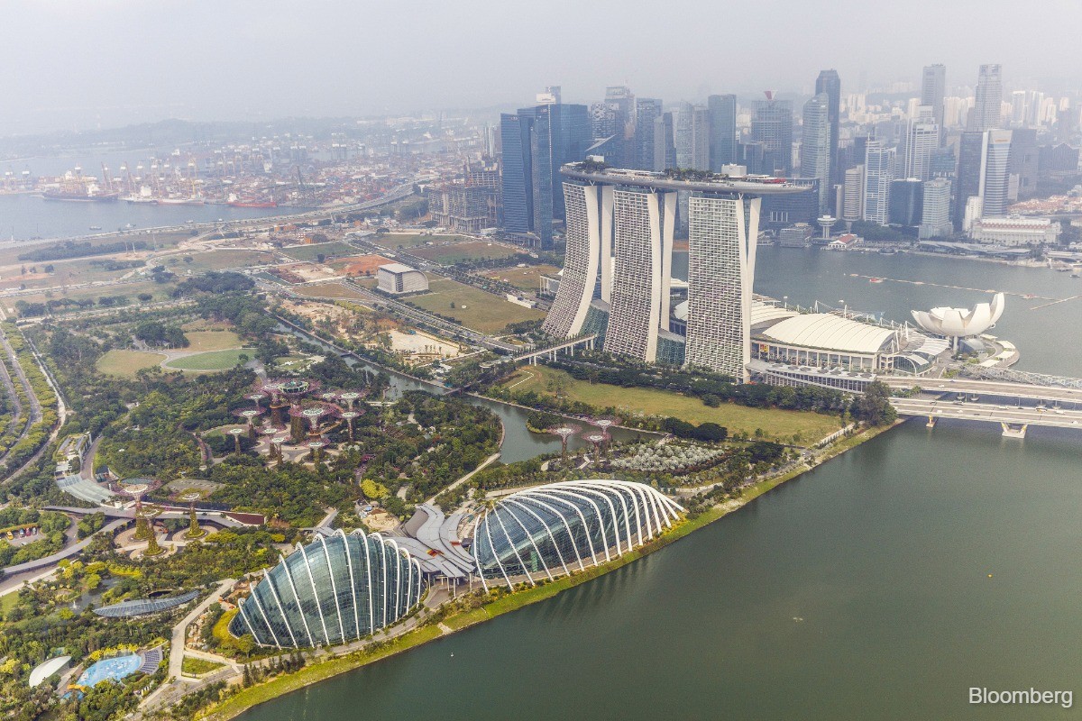 Singapore to begin giant project to fight rising sea levels
