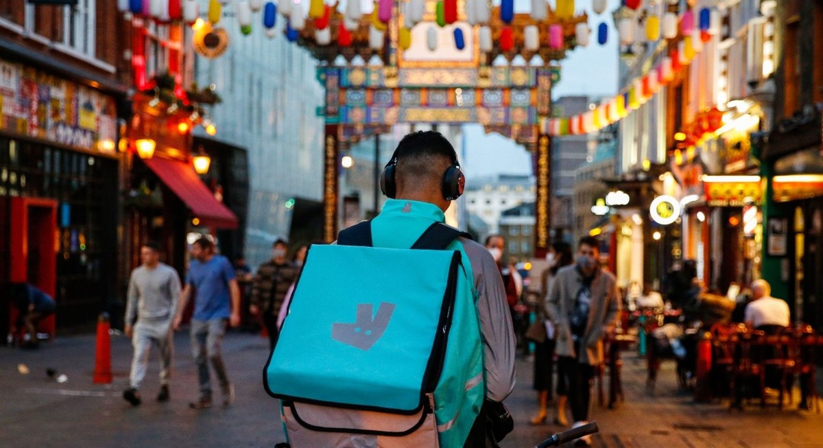 Deliveroo IPO set at 1.77 bil GBP, London’s biggest in 2021 - THE EDGE SINGAPORE