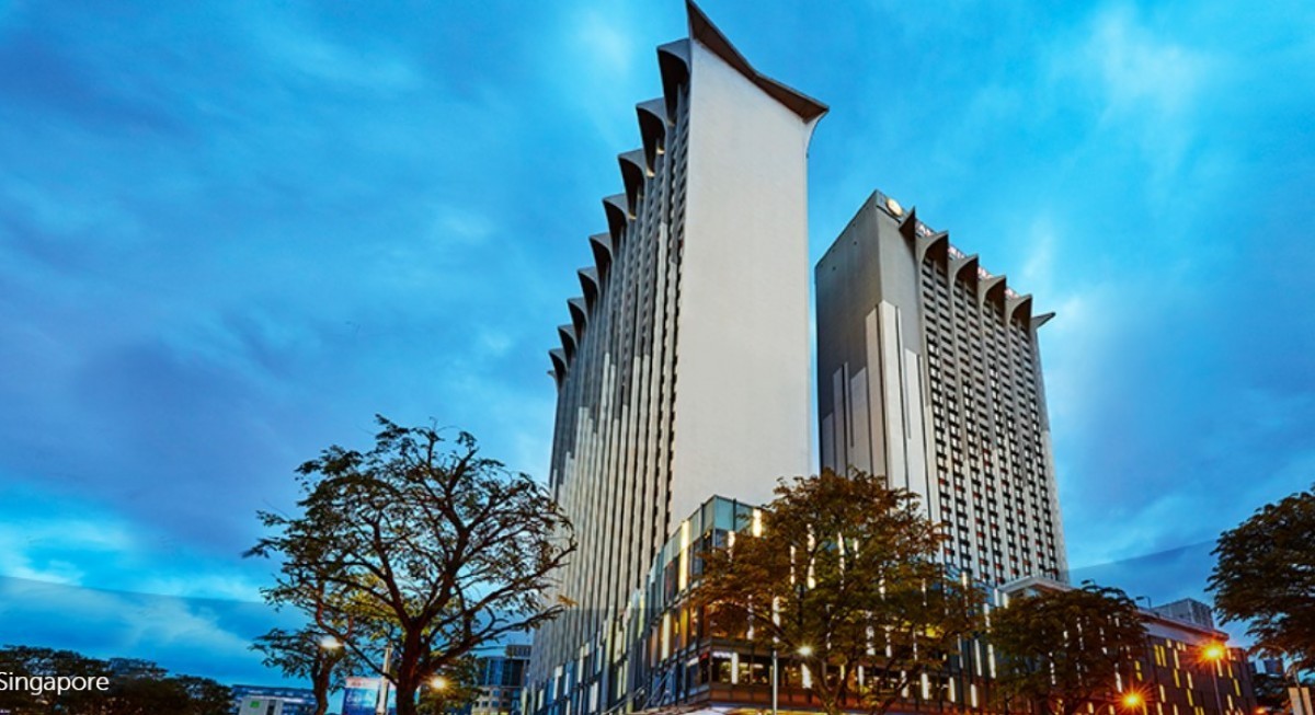 OUE Commercial REIT to upsize senior secured facilities to $978 mil - THE EDGE SINGAPORE