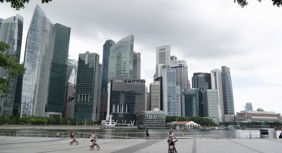 Top lawyers including Temasek’s general counsel among victims of Singapore's biggest alleged investment fraud - THE EDGE SINGAPORE