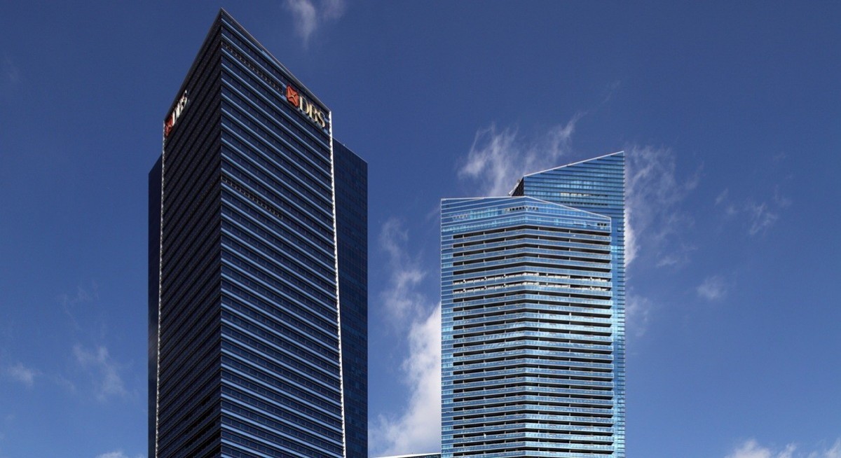 DBS posts record Q2 profit of S$3.08 billion, raises 2026 guidance; wealth AUM crosses S$500 billion for first time