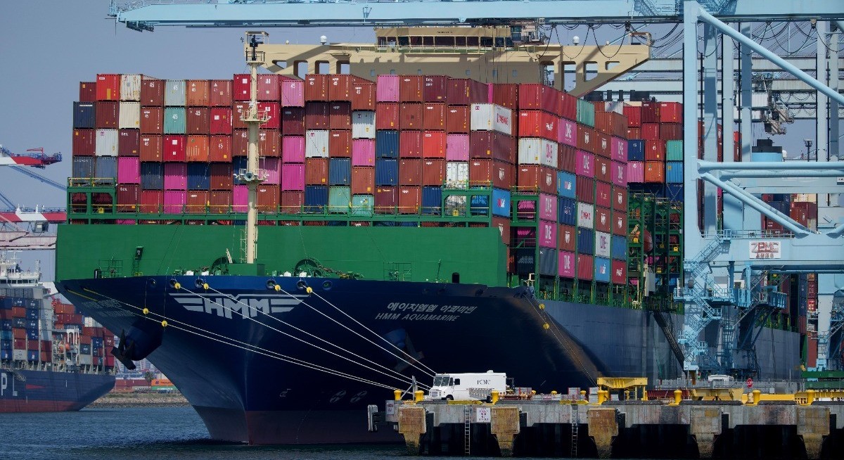 China’s trade surplus tops US$1 tril after exports rebound