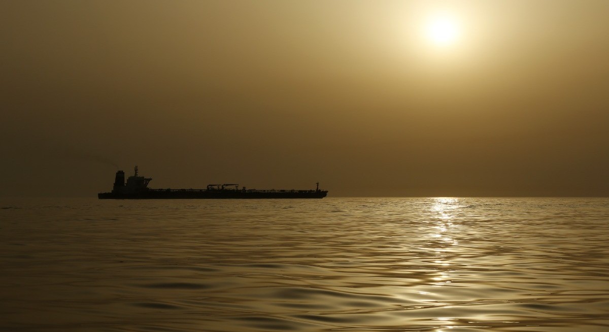 Oil tanker booked in Persian Gulf at 897% of benchmark rate