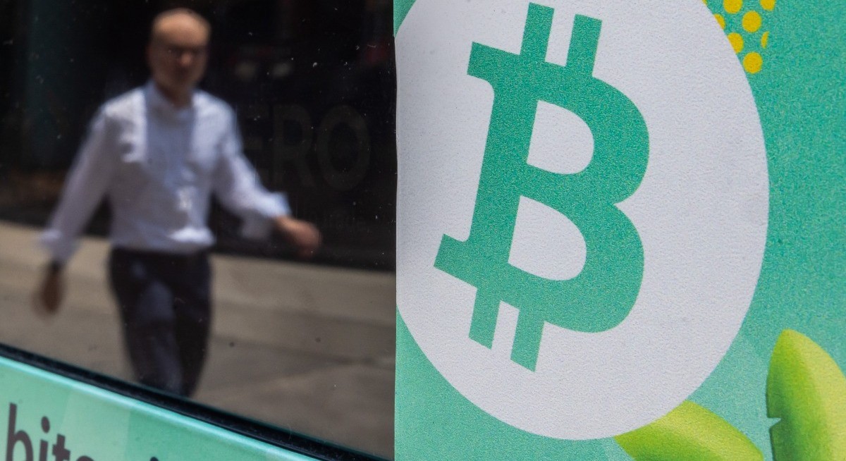 Bitcoin selloff leaves half of all supply trading at a loss