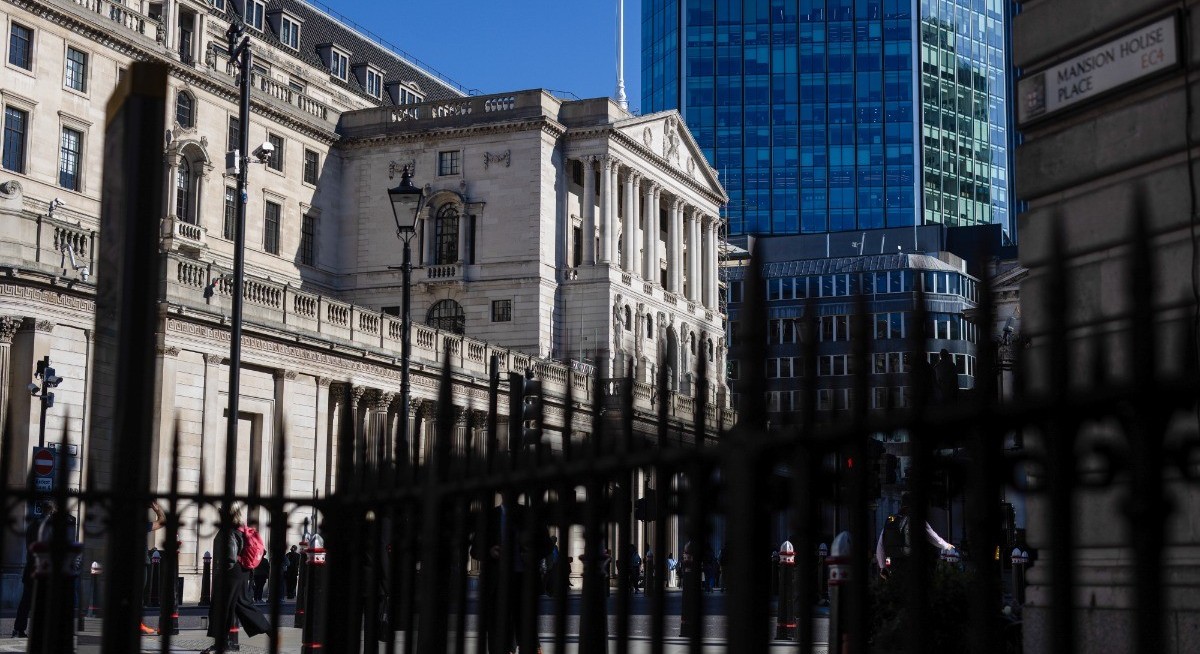 BOE sets £40 bil stablecoin cap and drops holding limit