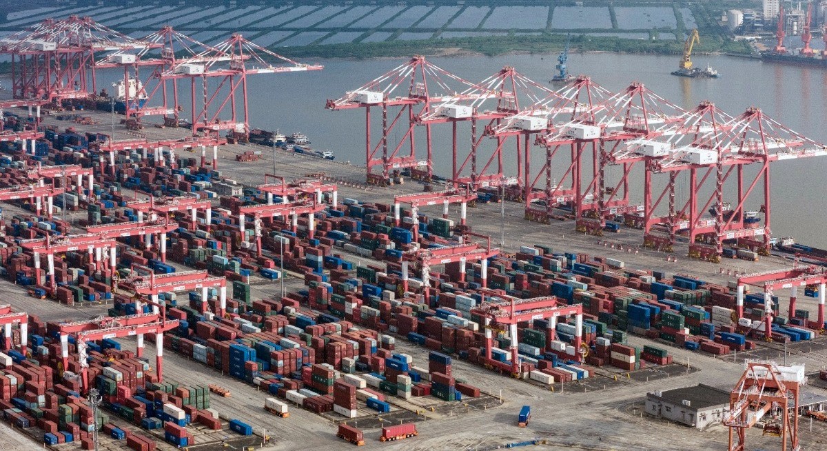 US, China stake out trade positions before Trump visits Beijing