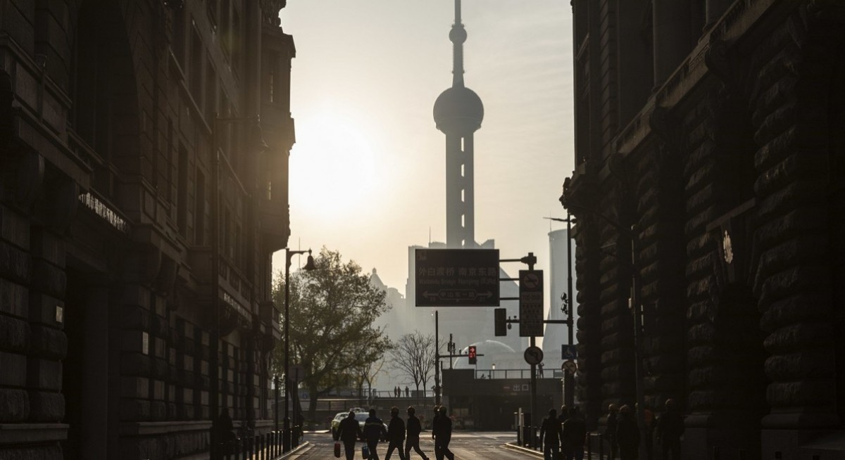 China's 5.5% stock rally fizzles in blow to market rescue effort