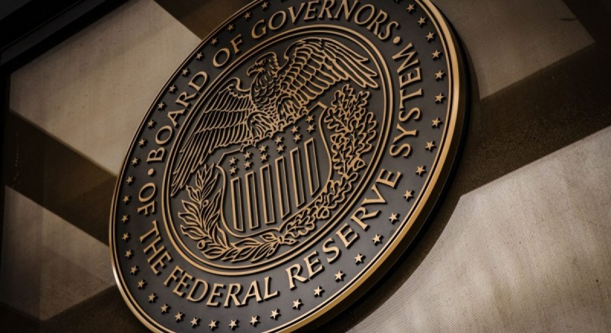 World's central banks set policy for economies shaken by the war