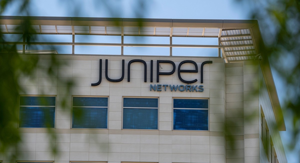 HPE to buy Juniper Networks for US$14 billion in expansion bet