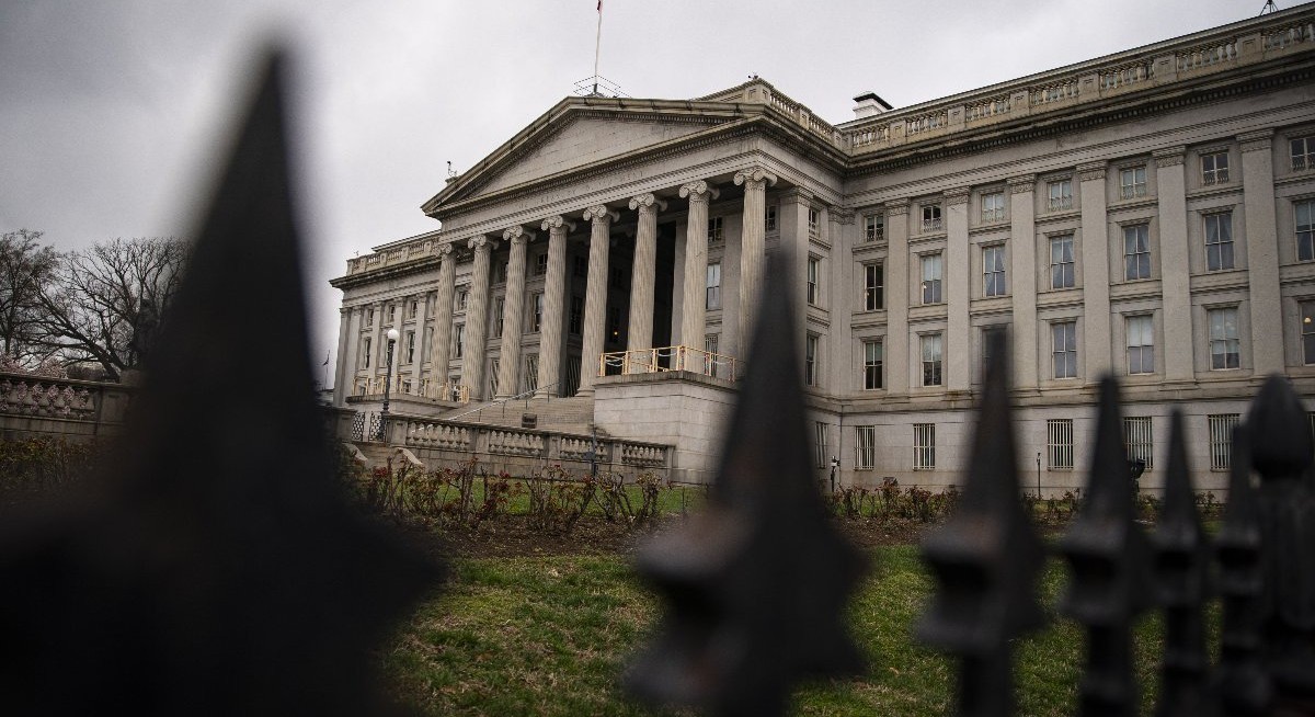 Steepening yield curve: The policy implications