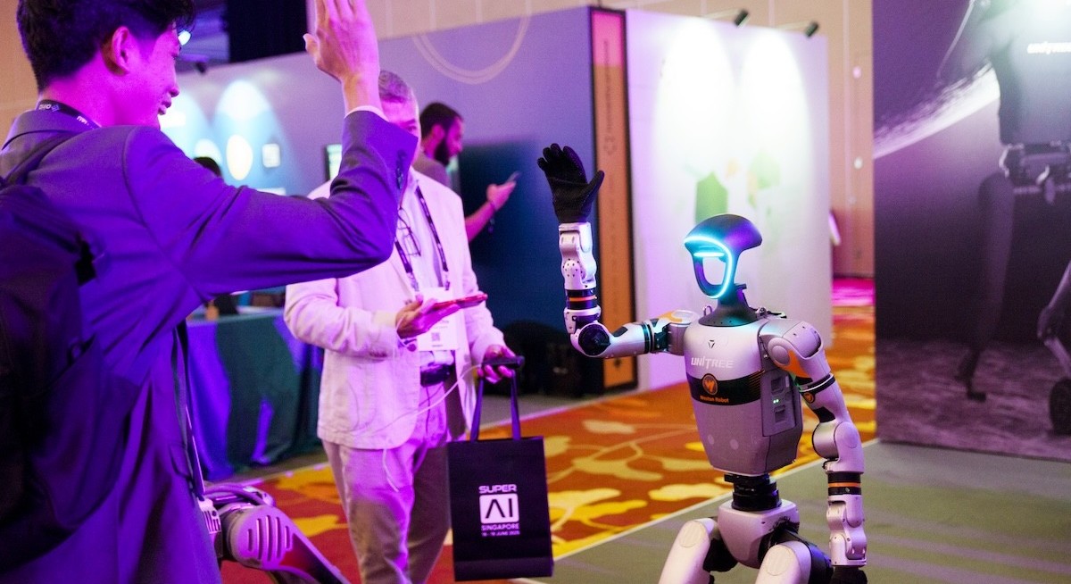 Singapore embraces AI, but workforce sentiment remains a challenge