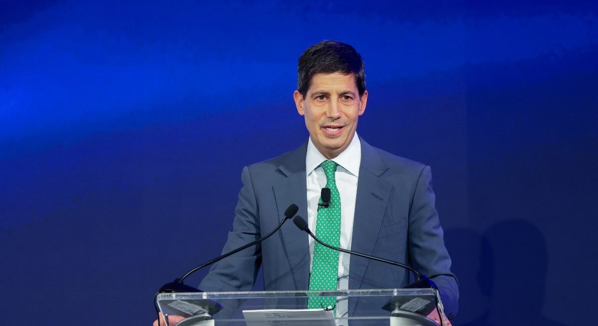 Fed Chair contender is now in favour of cutting rates, just as Trump wants