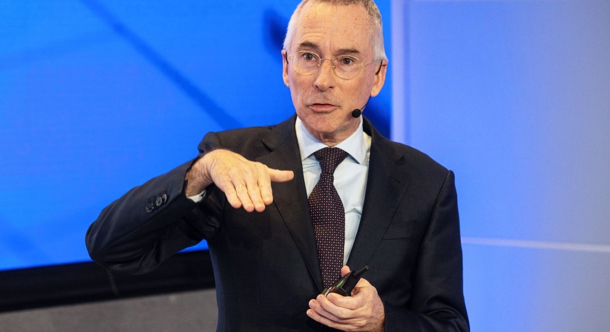 ASML CFO says easing China AI chip controls would boost demand
