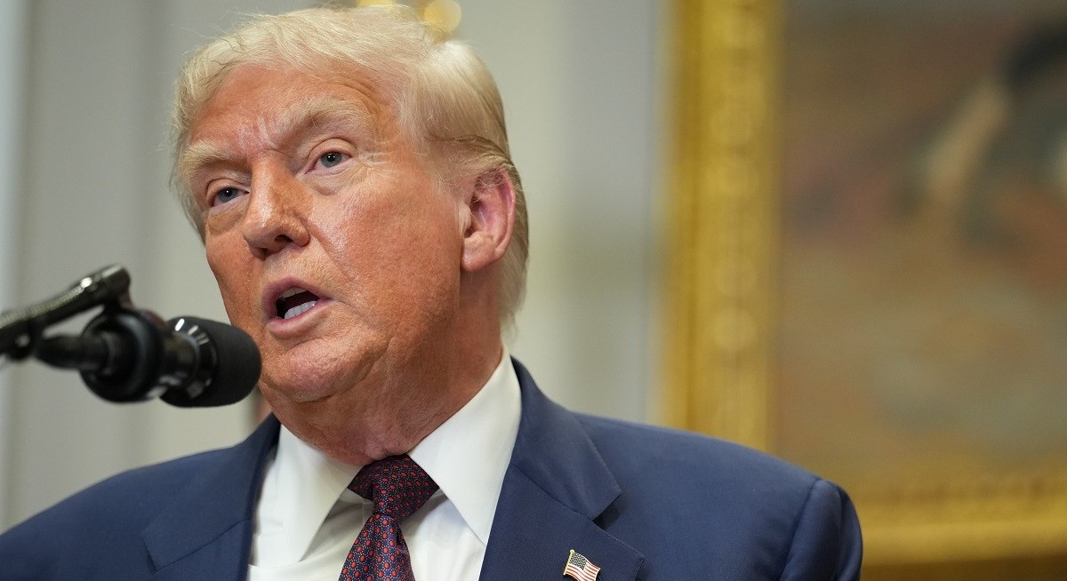 Trump imposes sweeping global tariffs with minimum rate of 10%