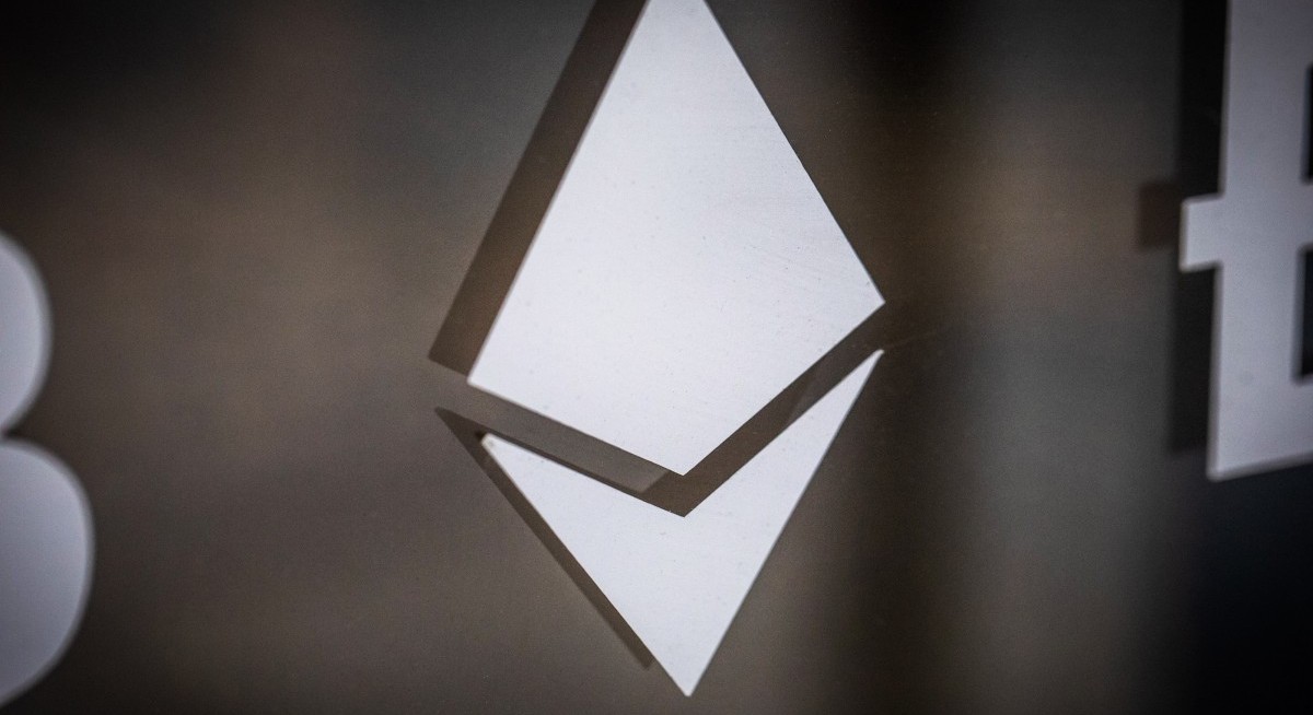 Ether funds draw record US$1 bil as corporate hoards expand