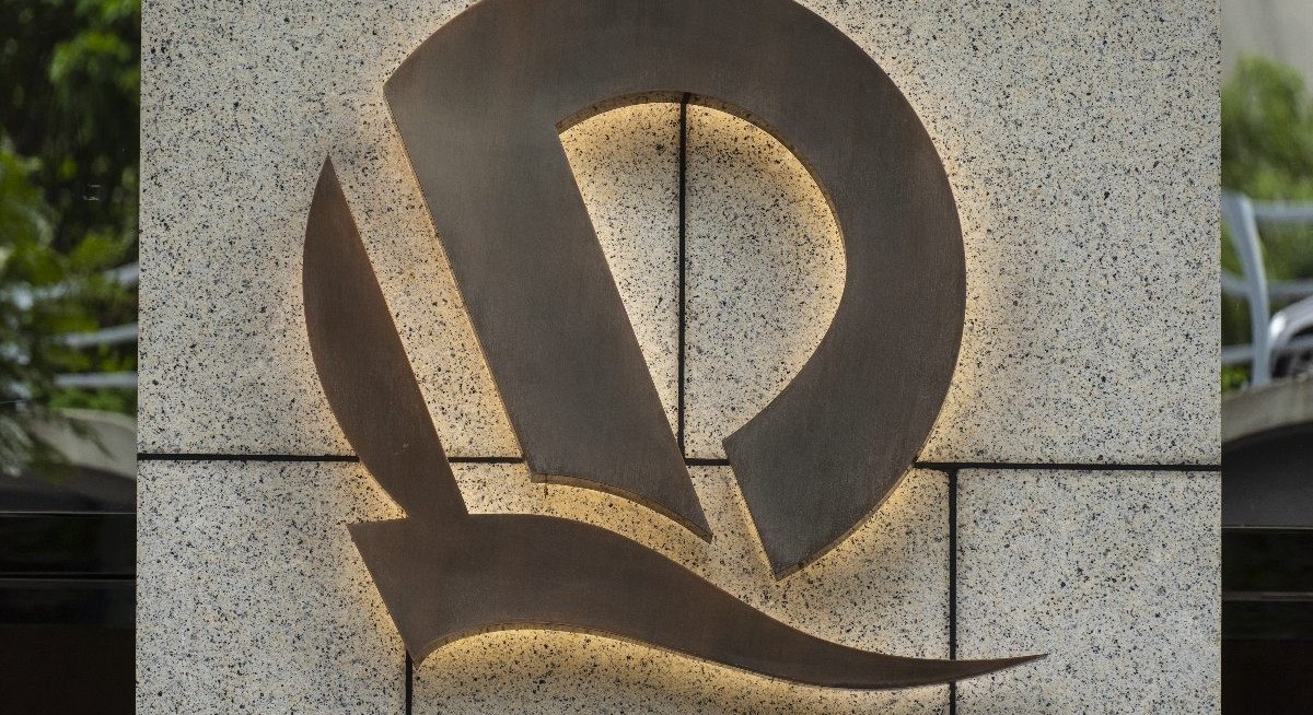 Evergrande to delist in milestone for China housing crisis