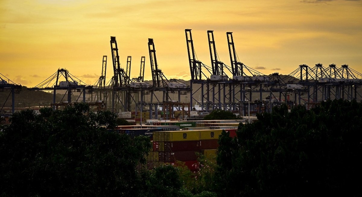 CK Hutchison rules out ports deal being completed this year