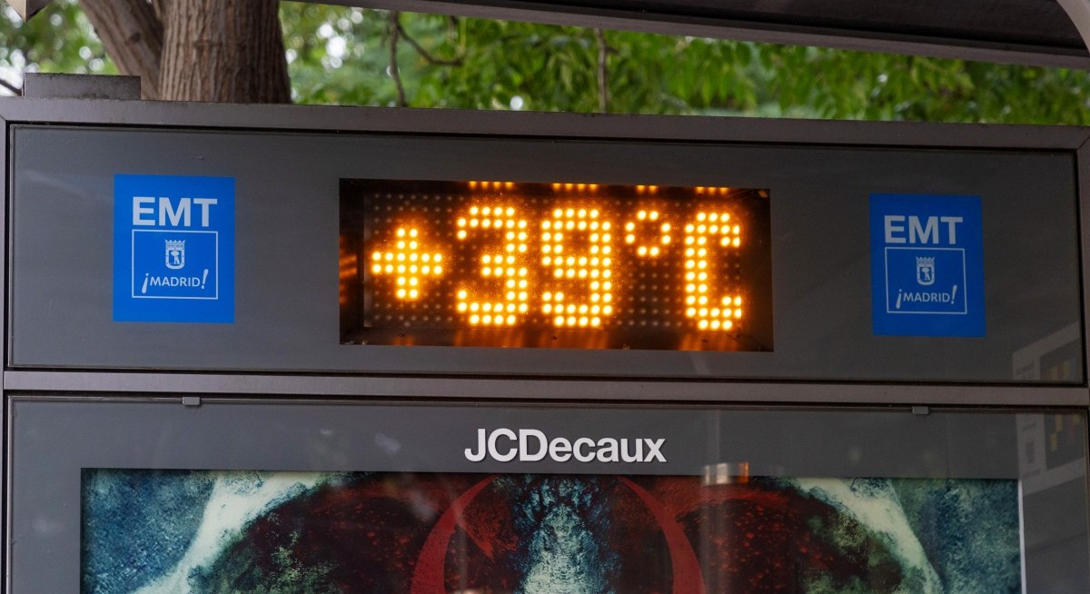 China AC exports to Europe surge amid trade wars, heat waves