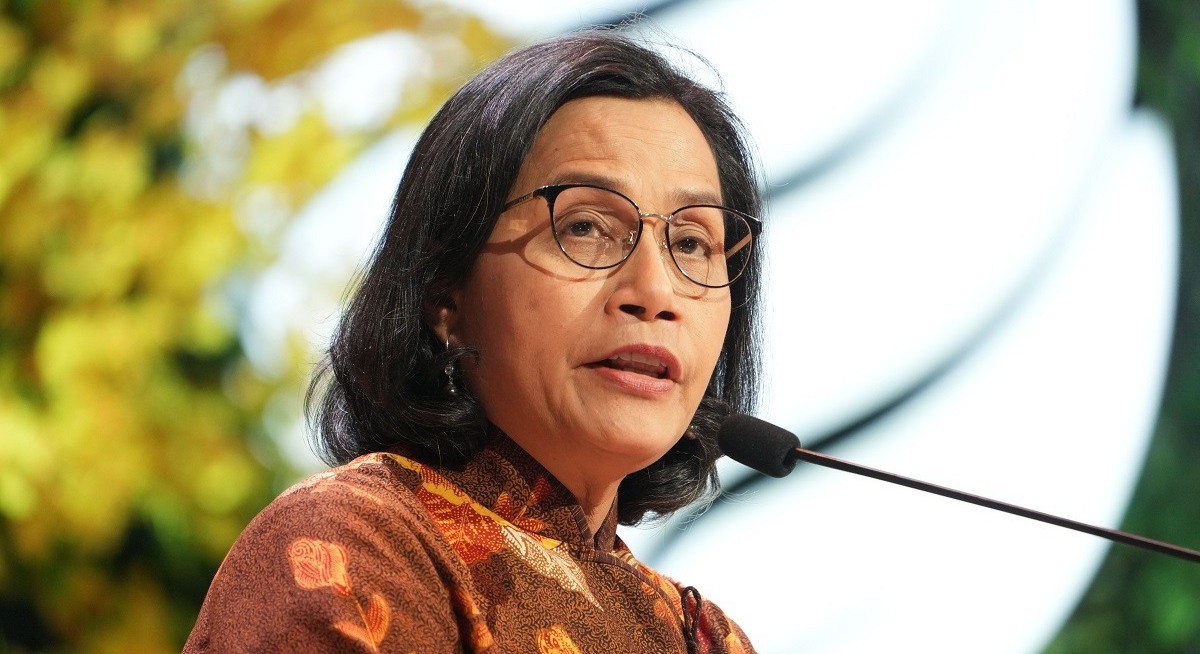 Indonesia’s star finance minister falls to earth