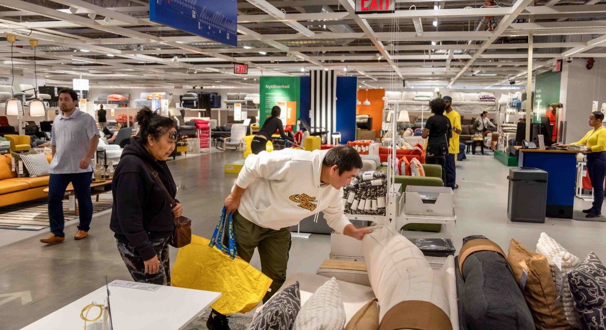 US core CPI rises as expected, keeping Fed on track for rate cut