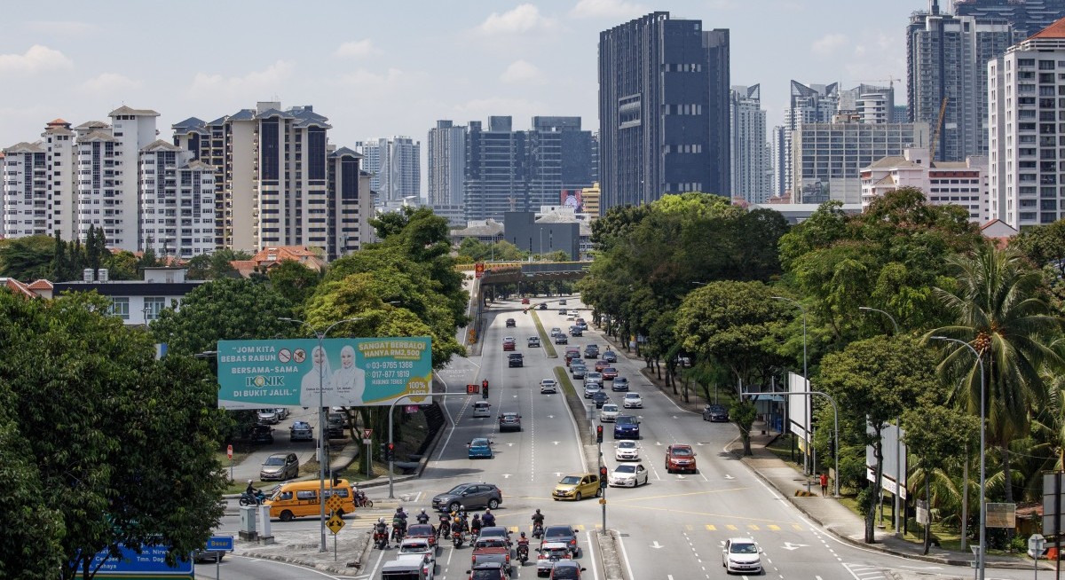 Malaysian bond outflows hit 11-month high as rate cut bets fade