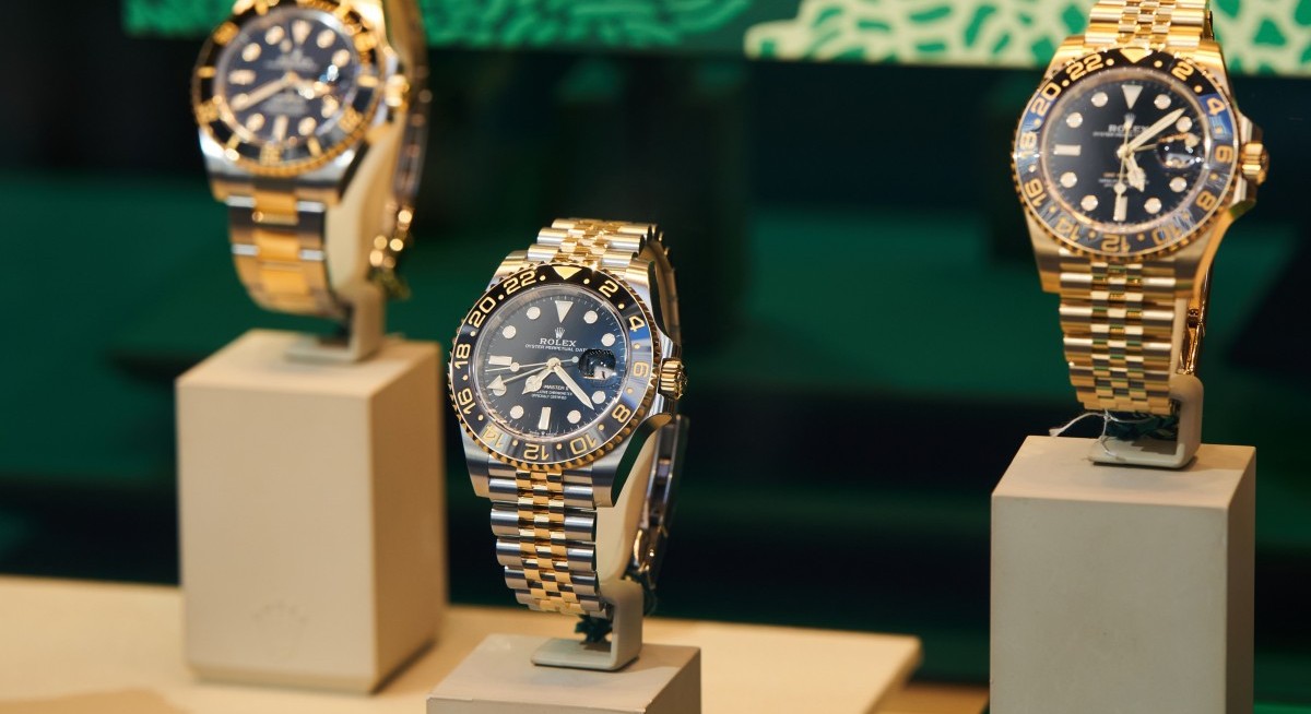 Swiss watch exports slump in September, hurt by US tariffs