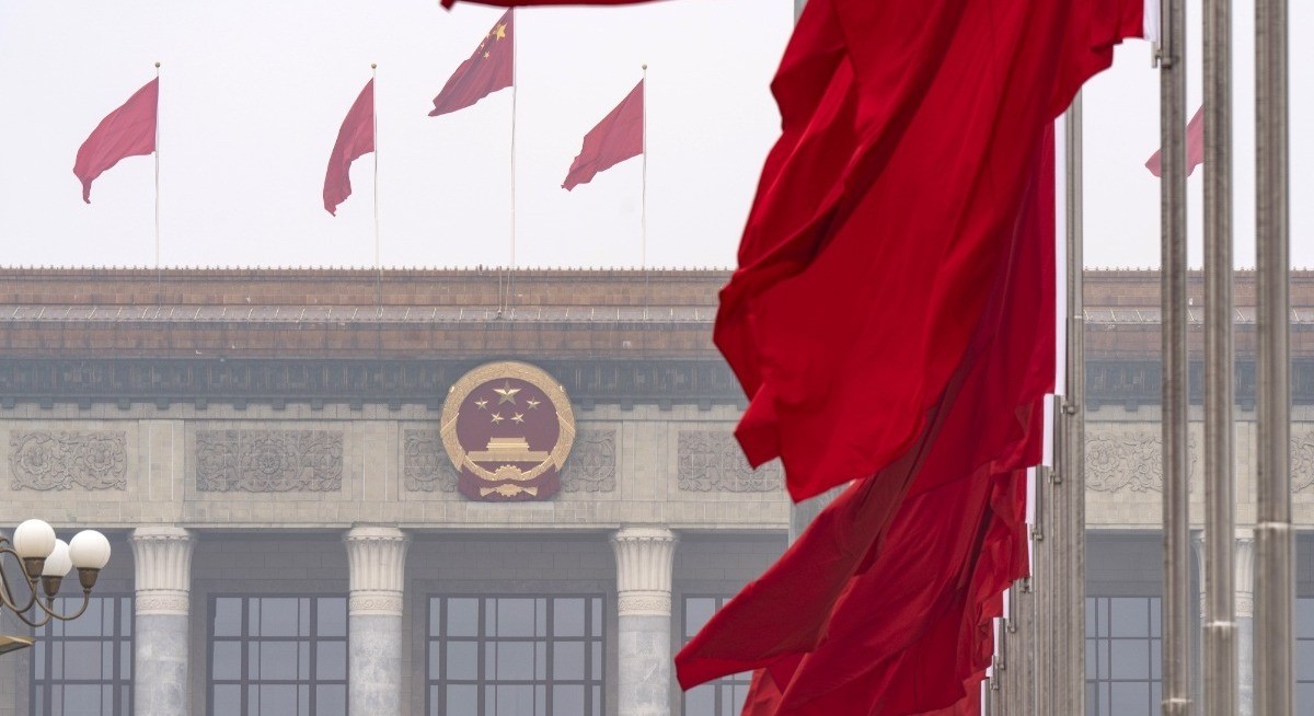 US considers broad software curbs on China, White House says