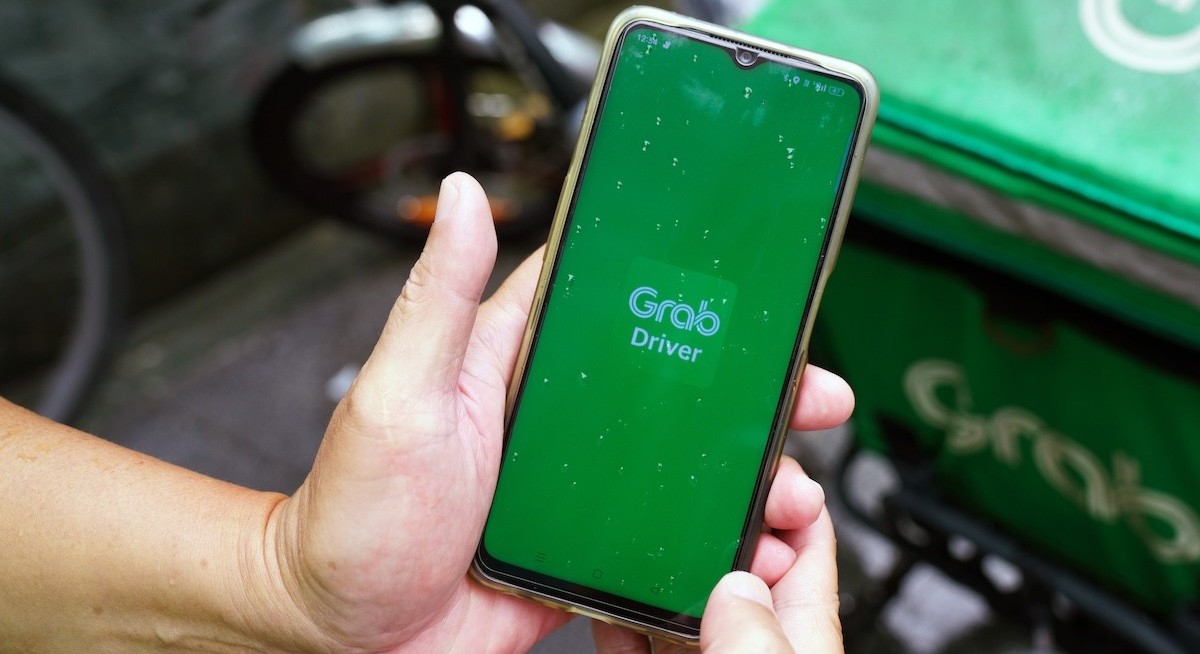 Grab tests lane-level GPS in Singapore to sharpen driver navigation