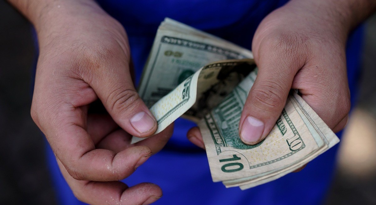 Morgan Stanley, MUFG see US dollar drop once US key data void ends