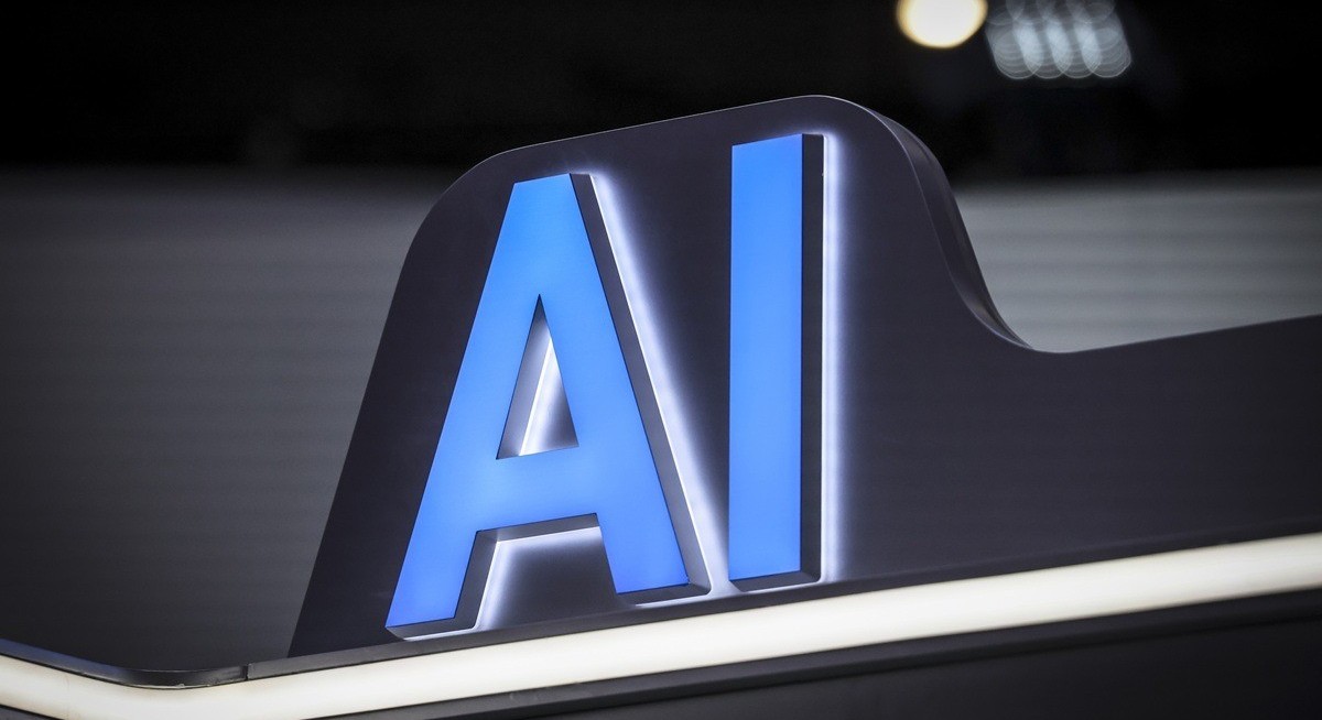 Chinese AI unicorns MiniMax and Zhipu said to target Hong Kong IPOs soon — Bloomberg